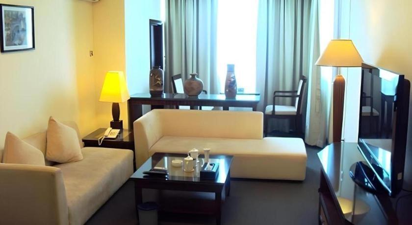 Huu Nghi Hotel Hải Phòng Extérieur photo