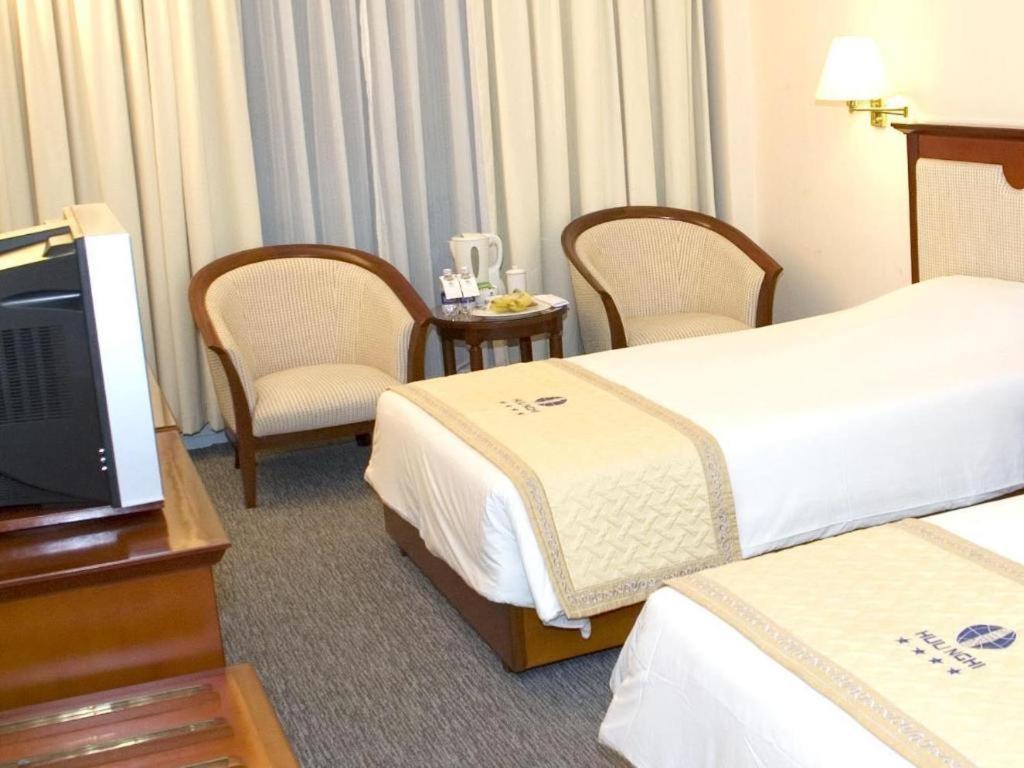 Huu Nghi Hotel Hải Phòng Extérieur photo
